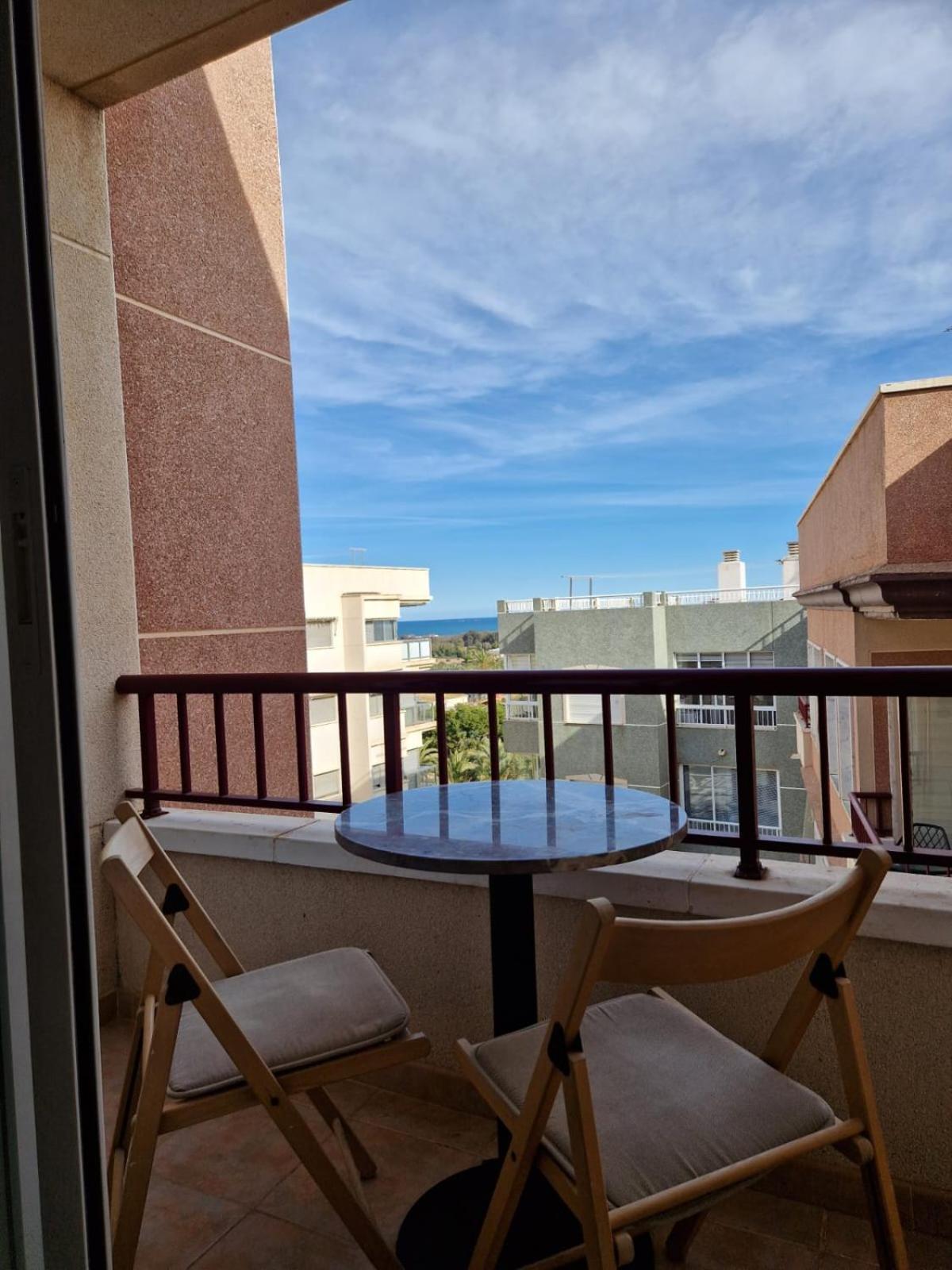 Bonito Piso Al Lado Del Mar! La Mariña Exterior foto